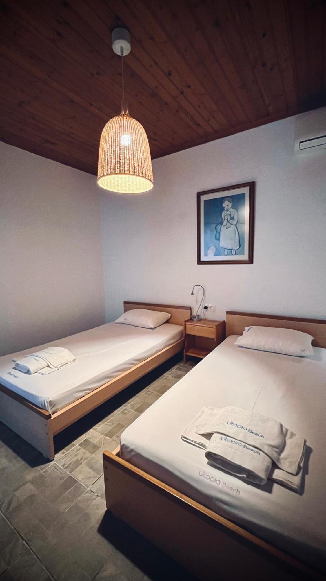 Utopia Beach Vourvourou Bagian luar foto